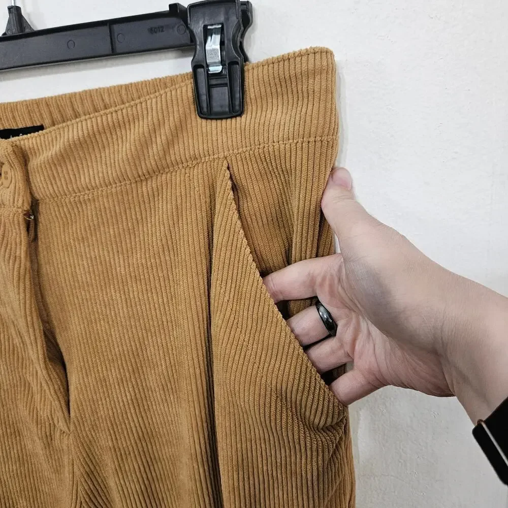 Hunter & Brown Tan Corduroy High Rise Pants Pockets Elastic Waist Size Large - Picture 4 of 6
